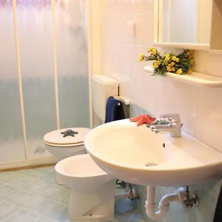 Quiet Flat Near The - Beahost